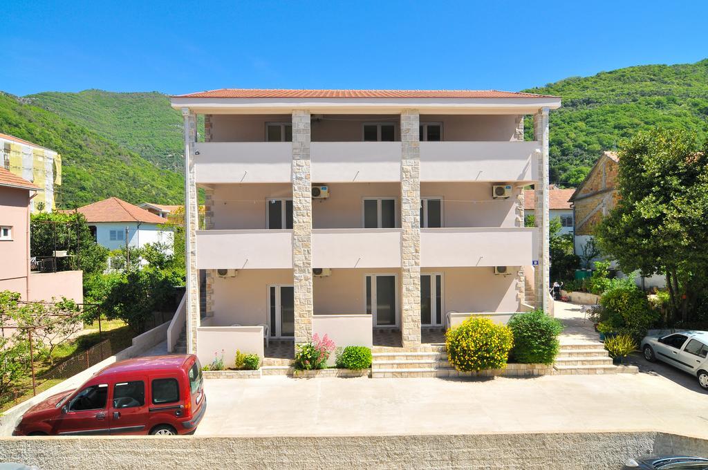 Apartments Samardzic Tivat Kültér fotó