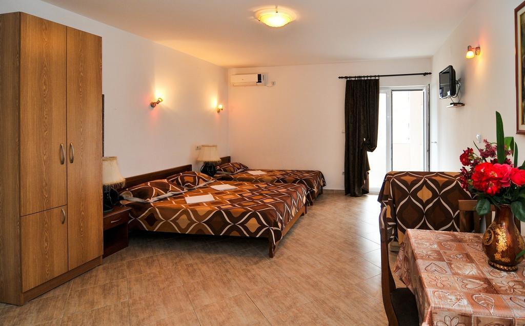 Apartments Samardzic Tivat Kültér fotó